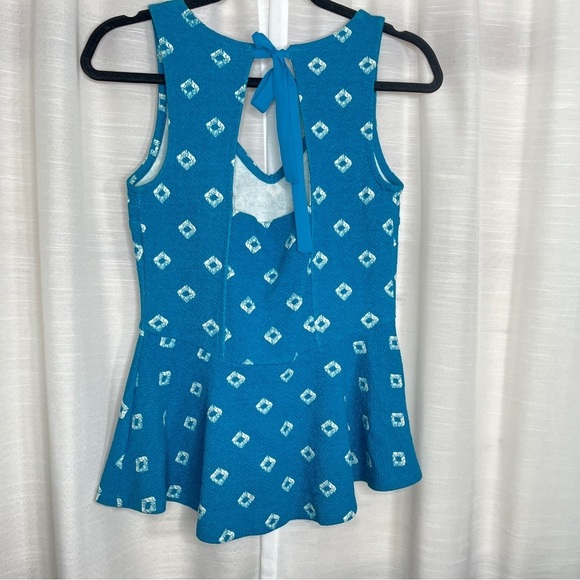Anthropologie Postcard NWT peplum cut out back top - Picture 3 of 8